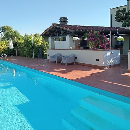 Villa Lavinia B&B Монтескудайо Экстерьер фото