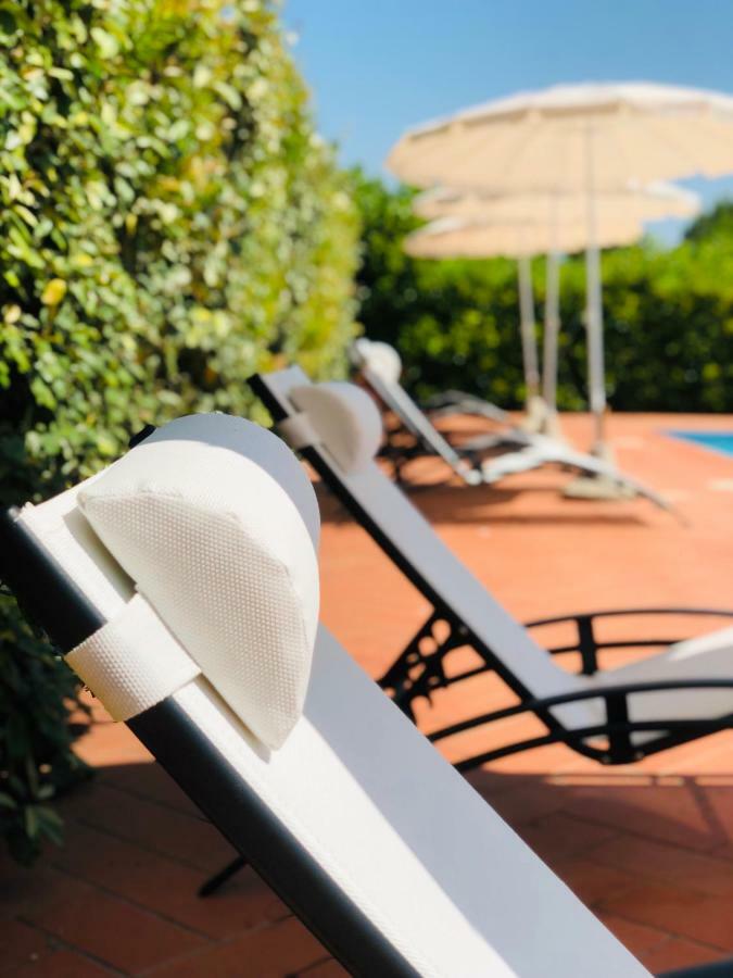 Villa Lavinia B&B Монтескудайо Экстерьер фото